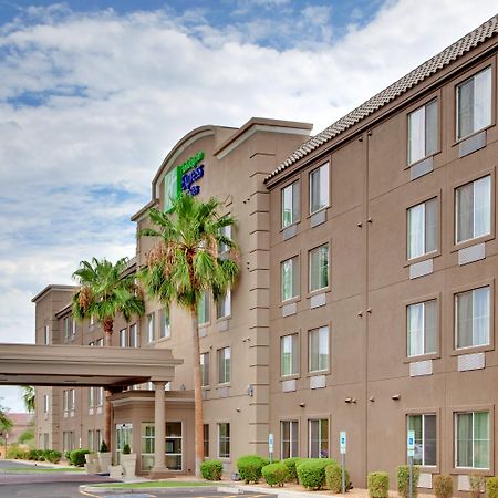 Holiday Inn Express Peoria North - Glendale By Ihg Exterior foto