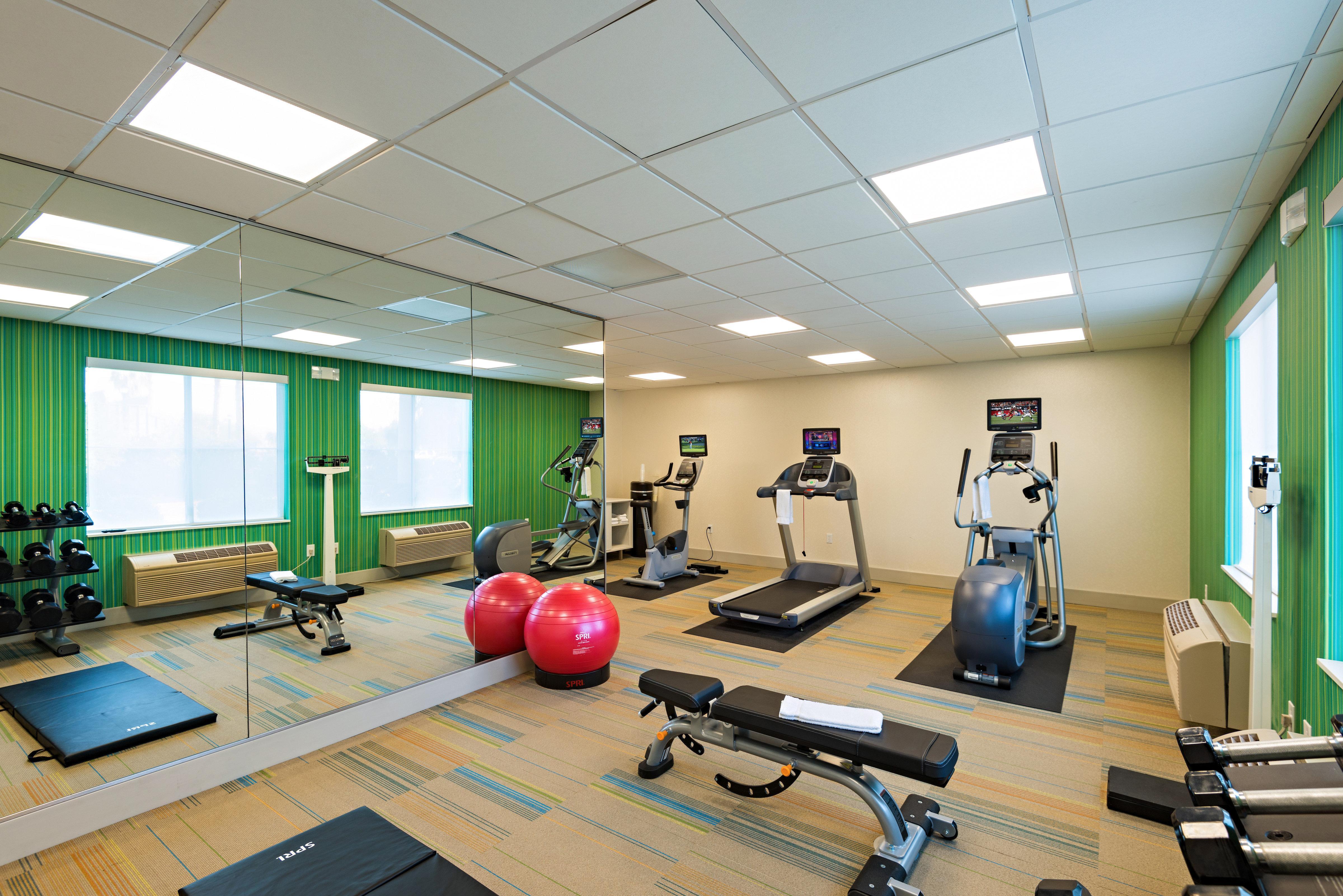 Holiday Inn Express Peoria North - Glendale By Ihg Exterior foto